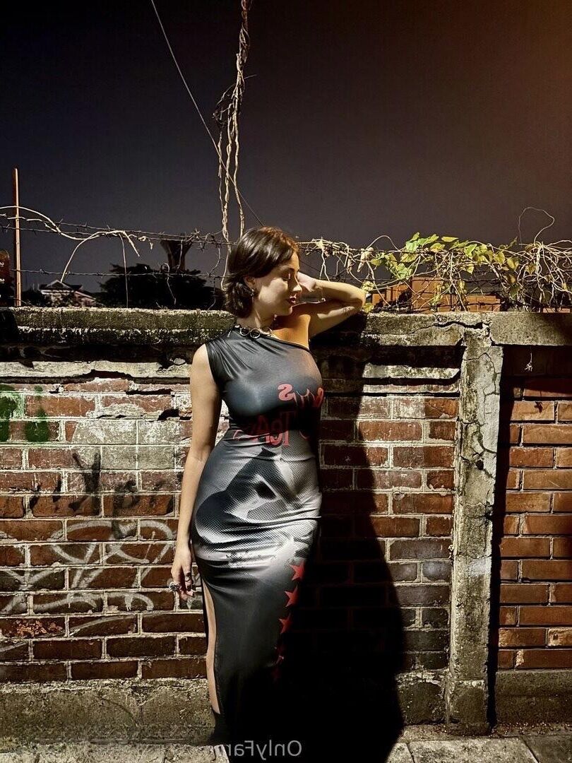 Tsvetana lindas peitos enormes bunda sexy morena garota mista pho quente