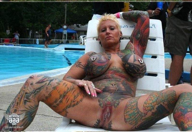 Putas tatuadas