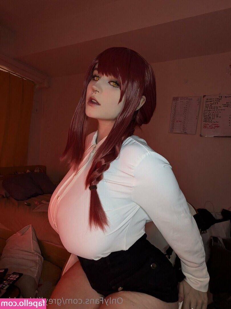 Enorme tittty e menina adolescente