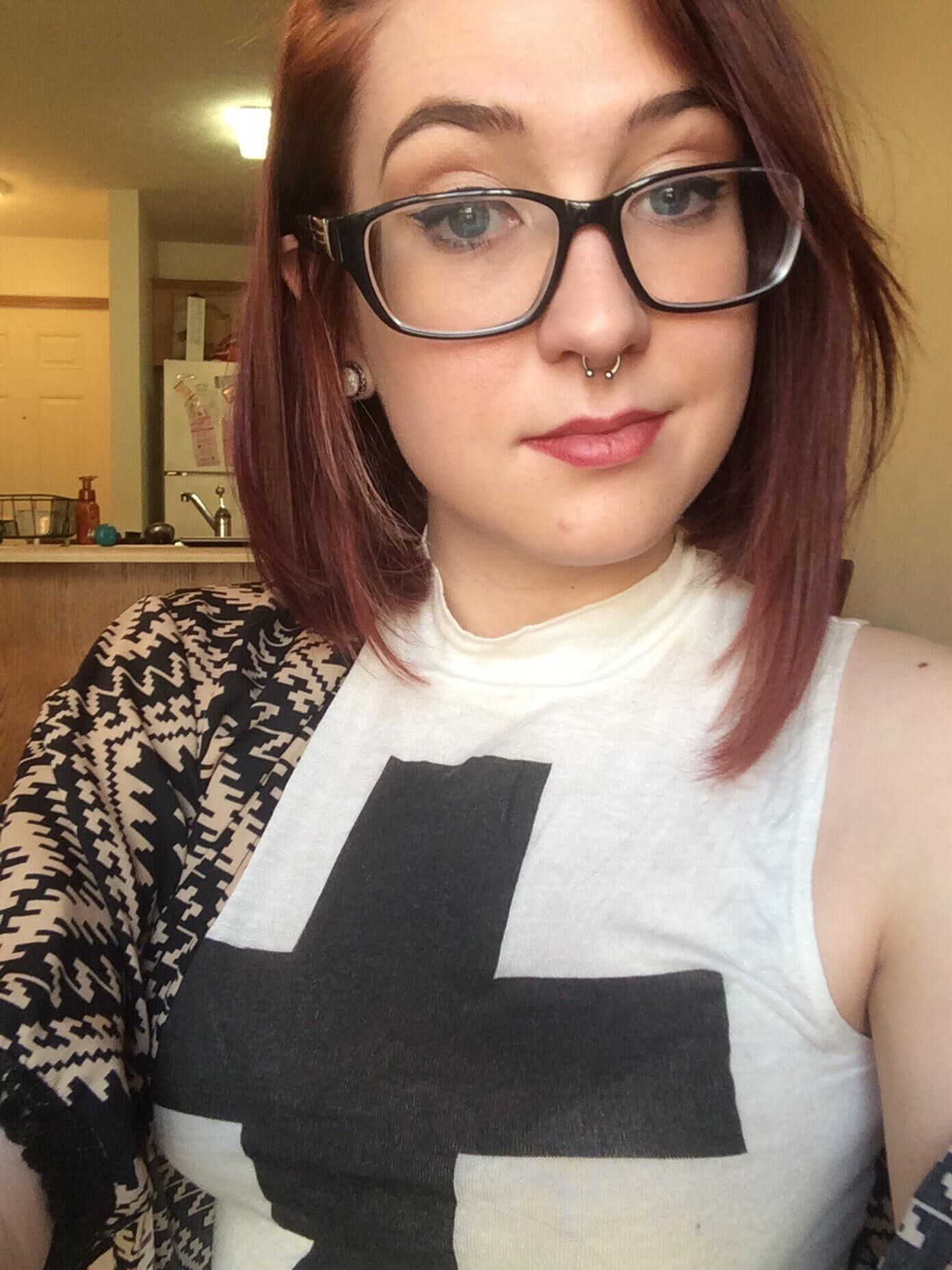 Nerdy tattooed teen selfies