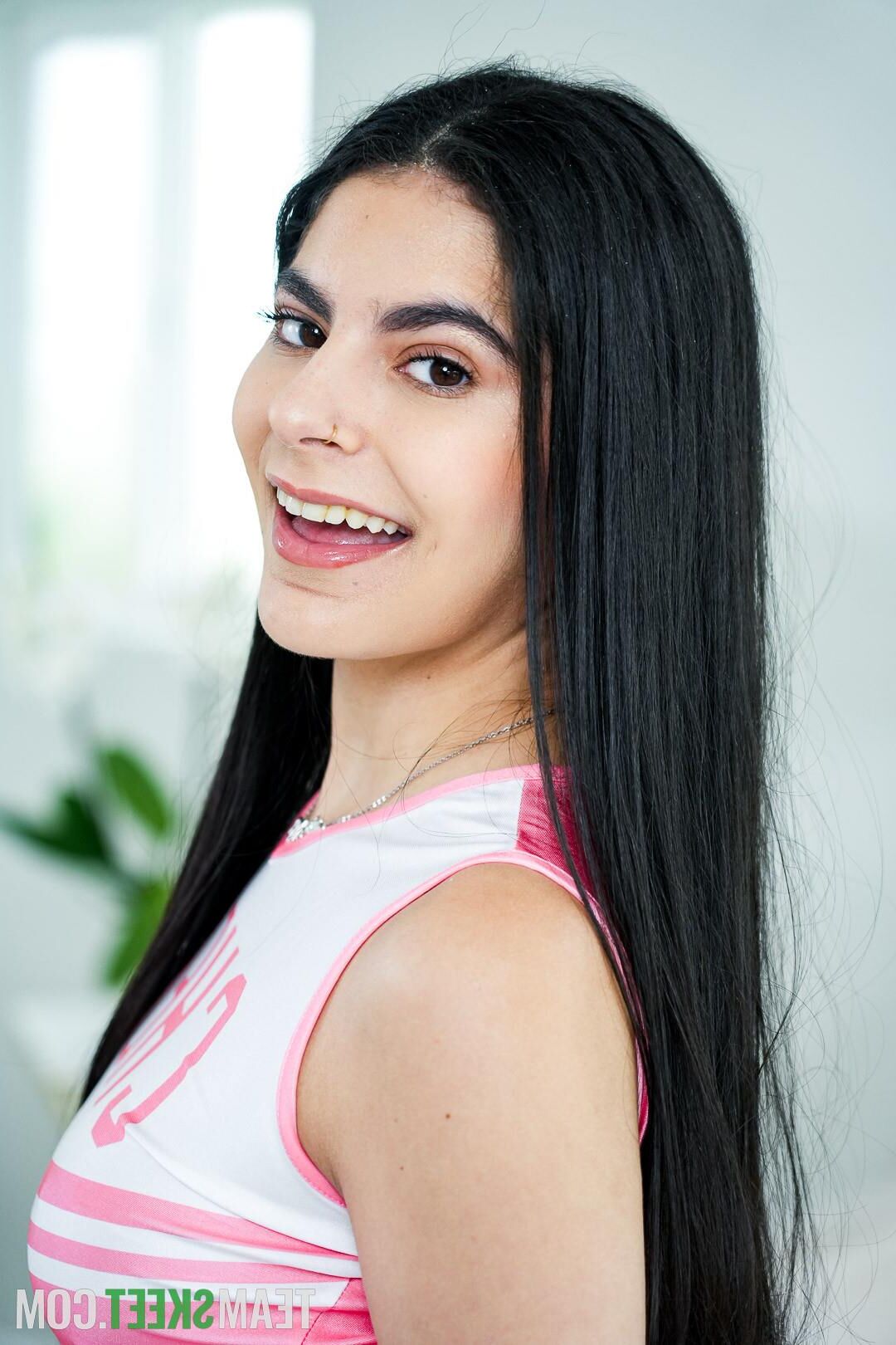 ExxxtraSmall Angel Gostosa I Spied on Girls in the Locker Room