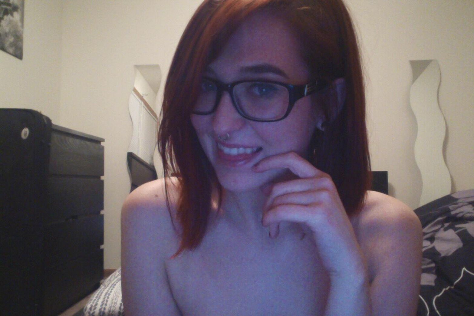 Nerdy tattooed teen selfies