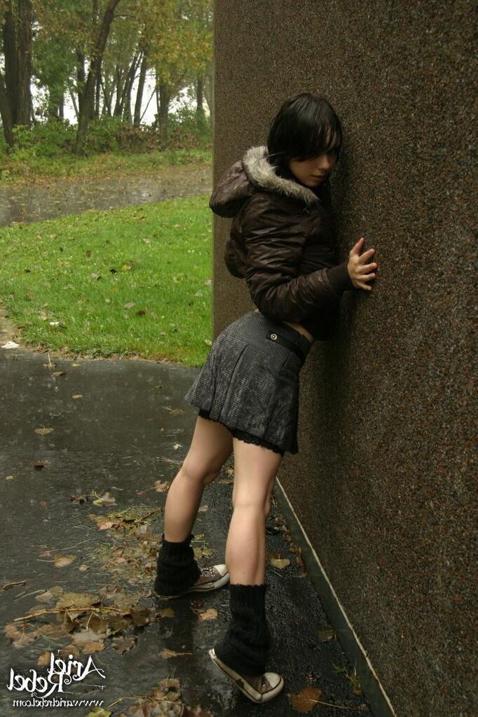 Ariel Rebel photo galleries 