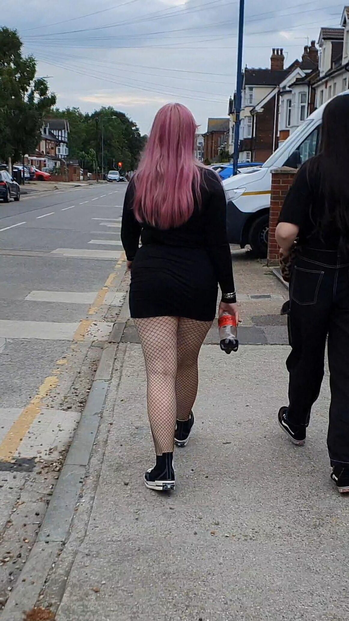[CANDID] PINK HAIR GOTH PIGGY IN FISHNETS