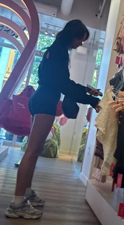 Random Candids Girls if ur ready to cum