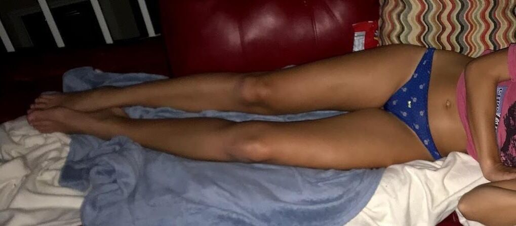 Hotwife Exposed Booty Fit Teen topless Selfie Cuck Shared Slut