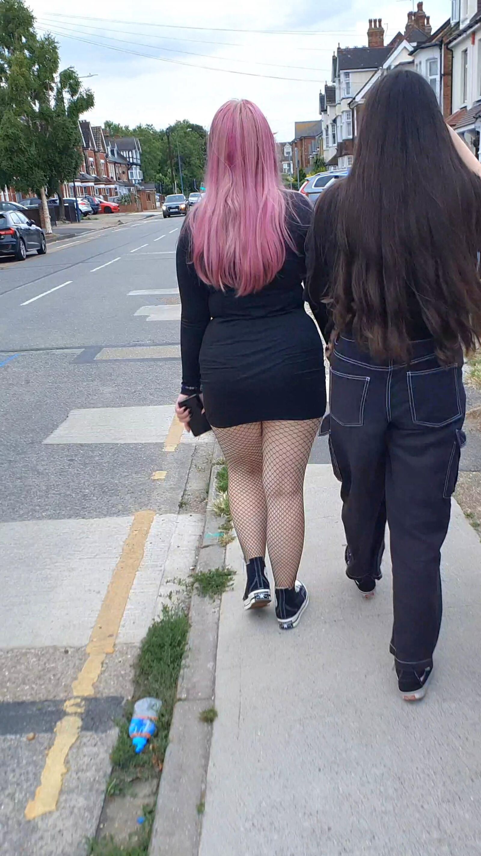[CANDID] PINK HAIR GOTH PIGGY IN FISHNETS