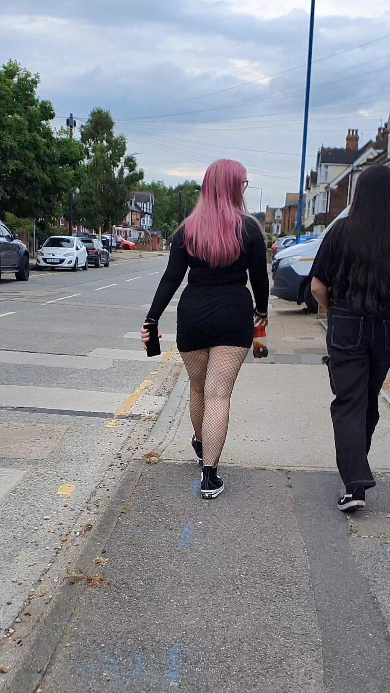 [CANDID] PINK HAIR GOTH PIGGY IN FISHNETS