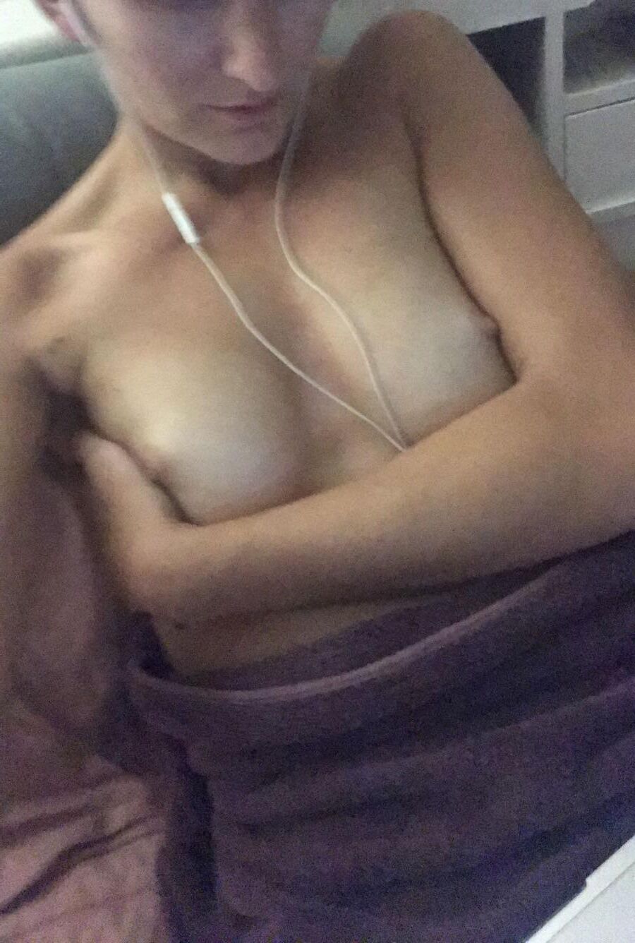 Hotwife Exposed Booty Fit Teen topless Selfie Cuck Shared Slut