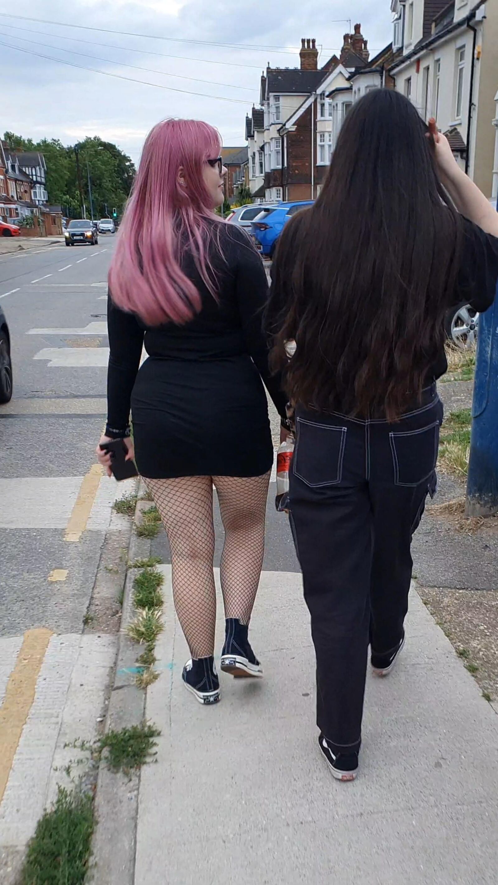 [CANDID] PINK HAIR GOTH PIGGY IN FISHNETS