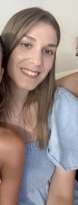 Horny Posing GF for dirty comments and cum tributes
