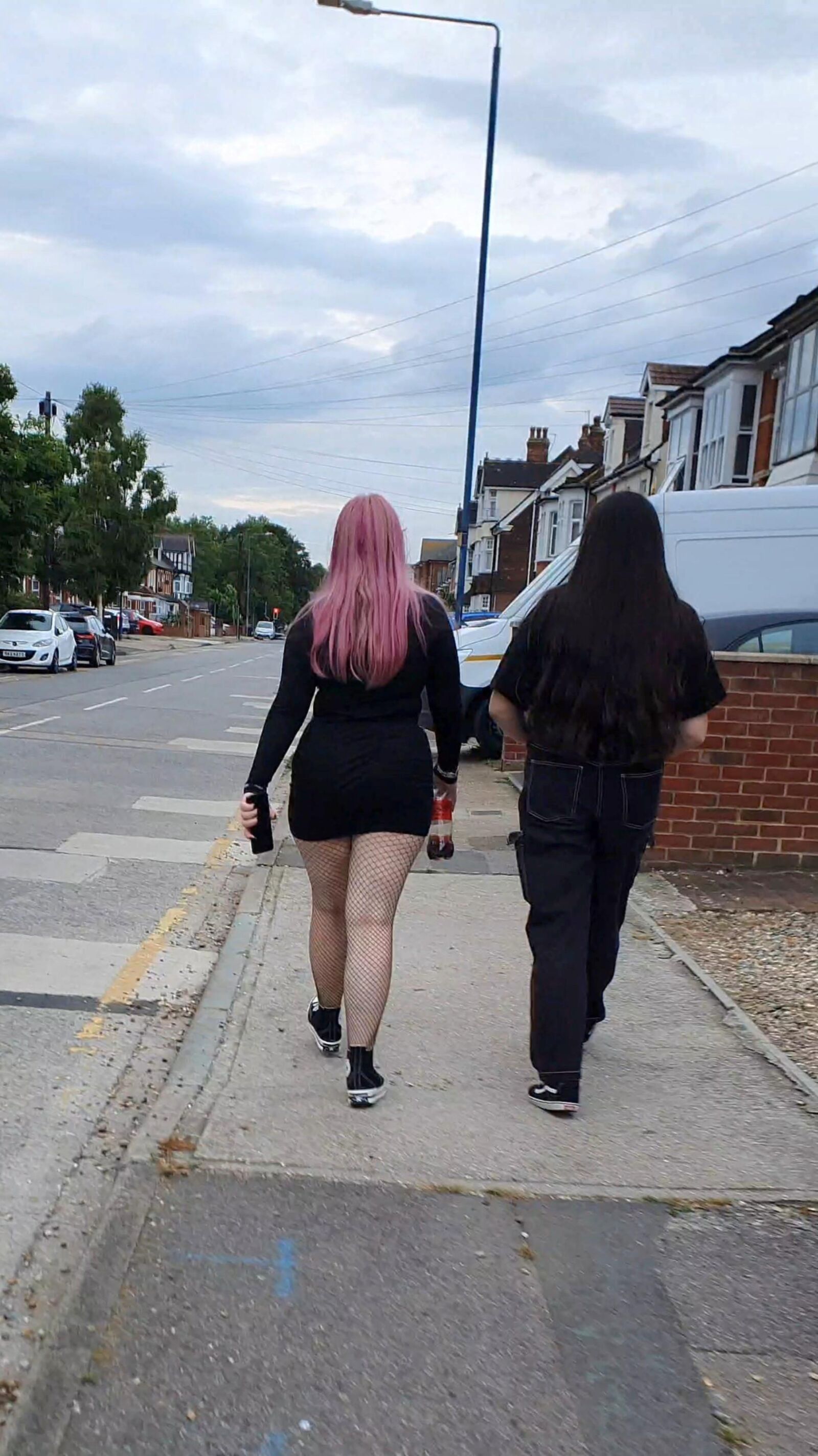 [CANDID] PINK HAIR GOTH PIGGY IN FISHNETS