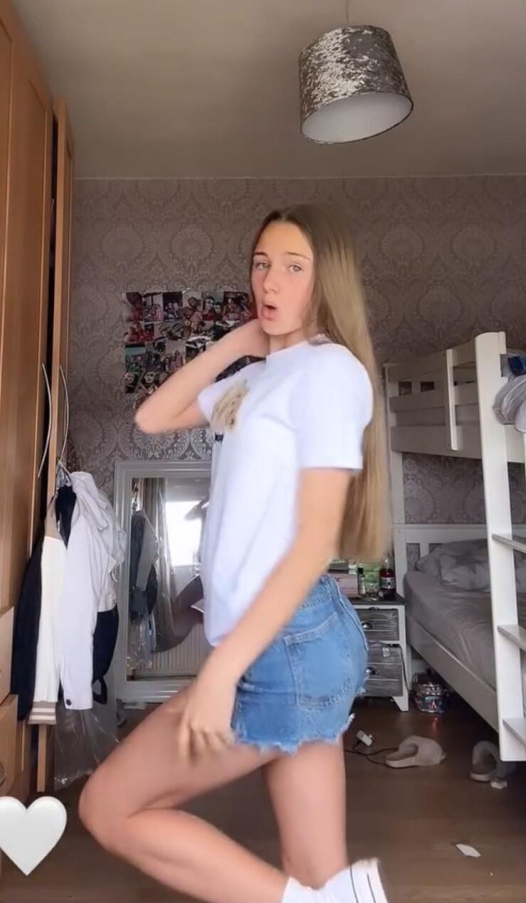 Leah tighter than a vice this doll will make men cum in SECONDS!
