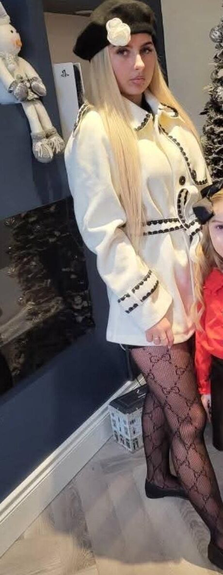 My Ex GF Daughter Abbie she a schoolie teen shes RIPE shes ready