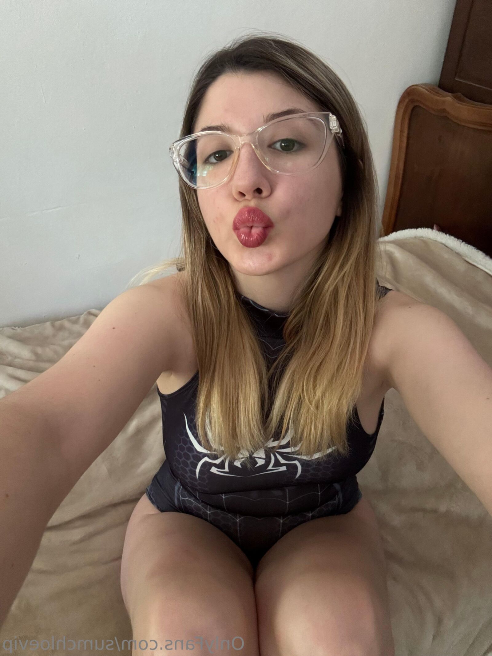 Chloe Sexy Beauty Nasty Anal Brunette Girl with Glasses Mixed Sh