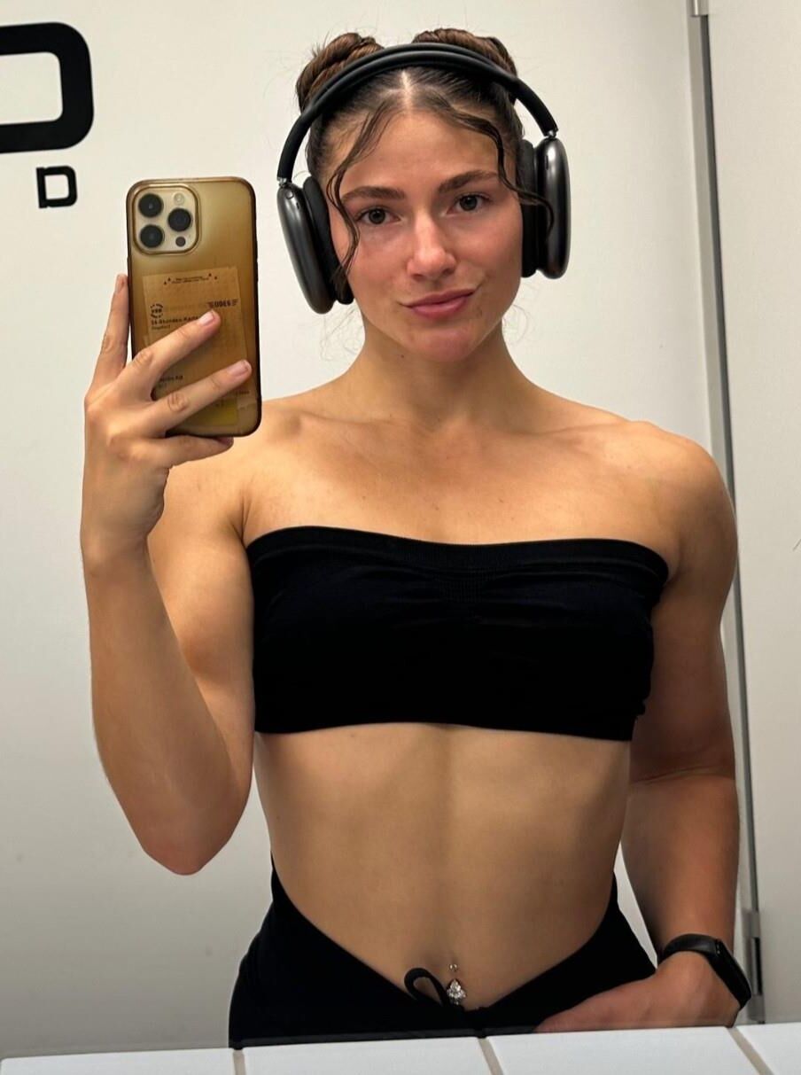 Leonie K
