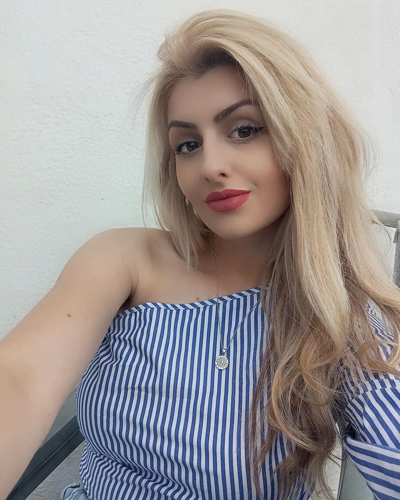 Faces To Cum On