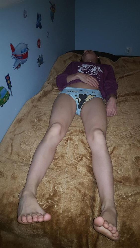 Skinny Polish Maja in Cat Undies NN