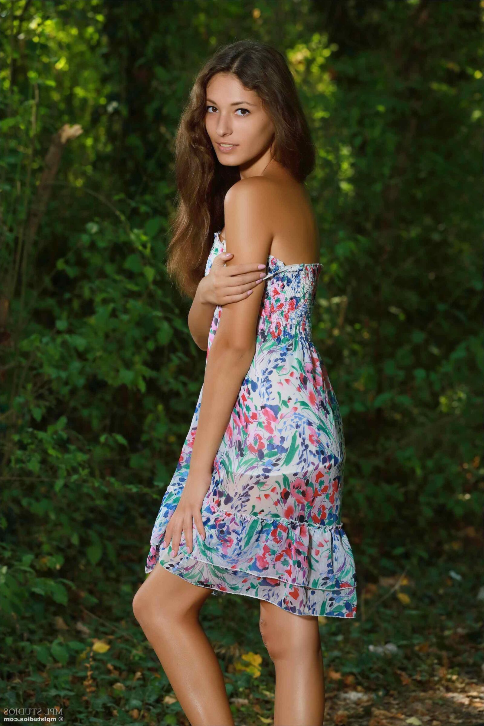Mplstudios hailey el camino del bosque
