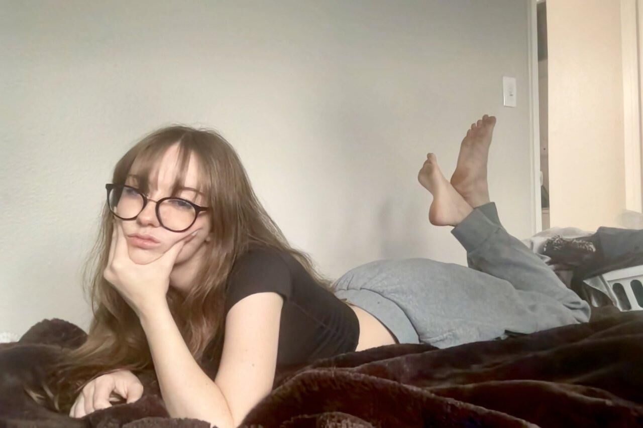 Tiinybrats cute feet