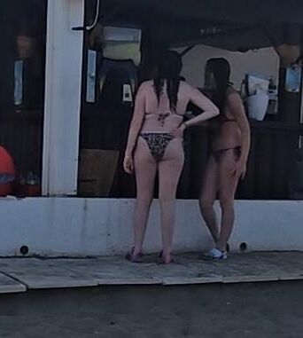 Two candid teens on holiday who gets it SKINNY OR CHUNKY ONE