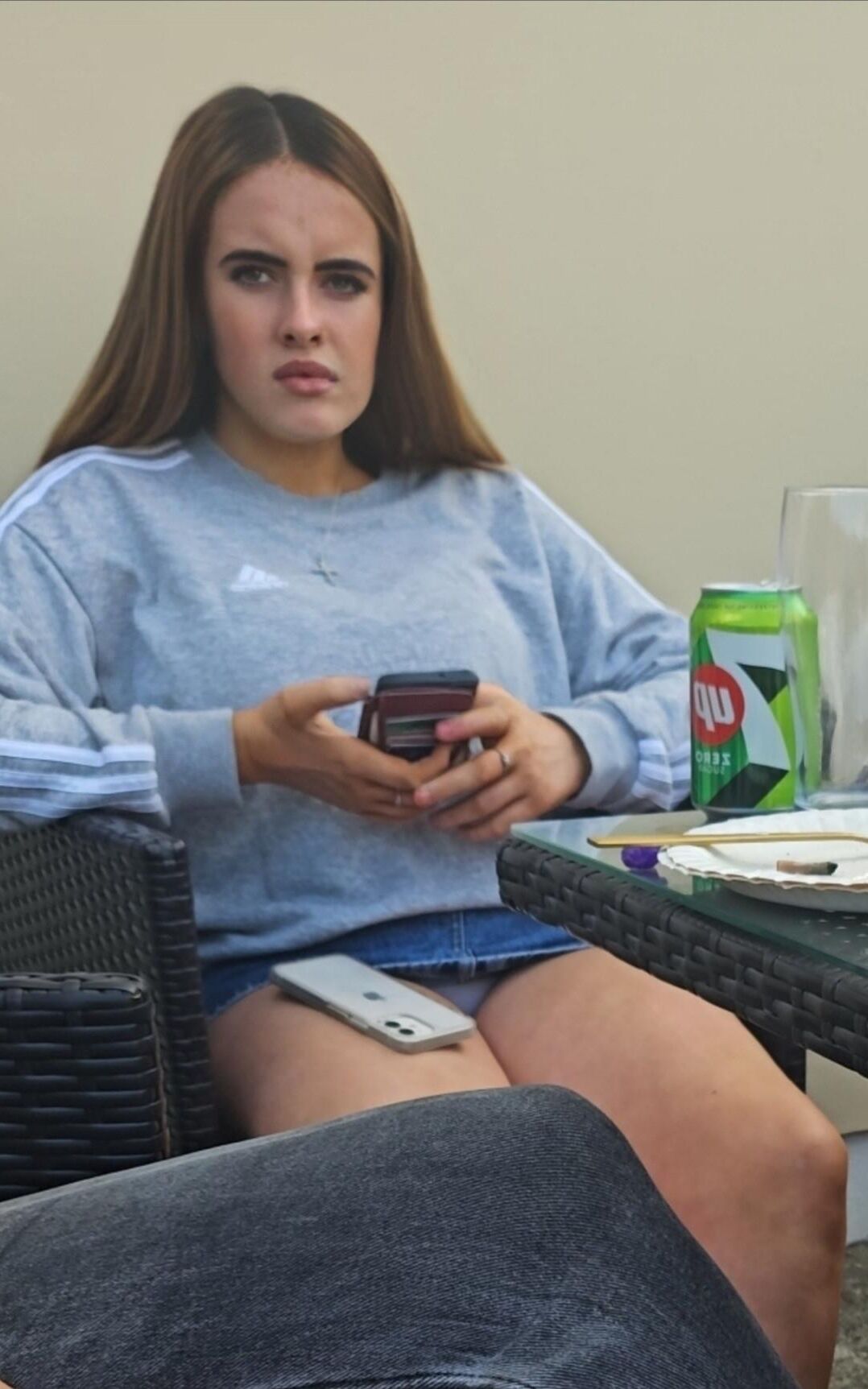 Friends TEEN SCHOOLIE daughte SHAUNA is THIC cum FOR THE FUCKPIG