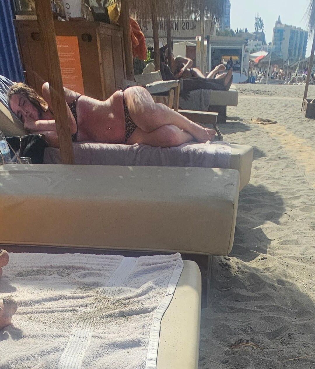 Two candid teens on holiday who gets it SKINNY OR CHUNKY ONE