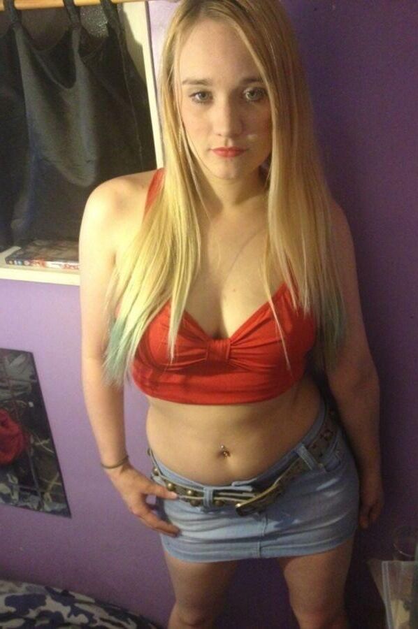 Cherry_lea_chav