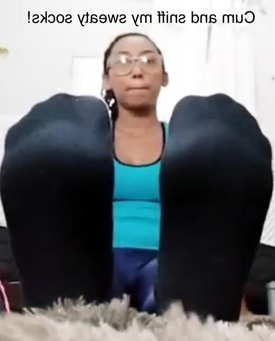 Sexy Latin Nerd teases and gives you a foot sniff instructional