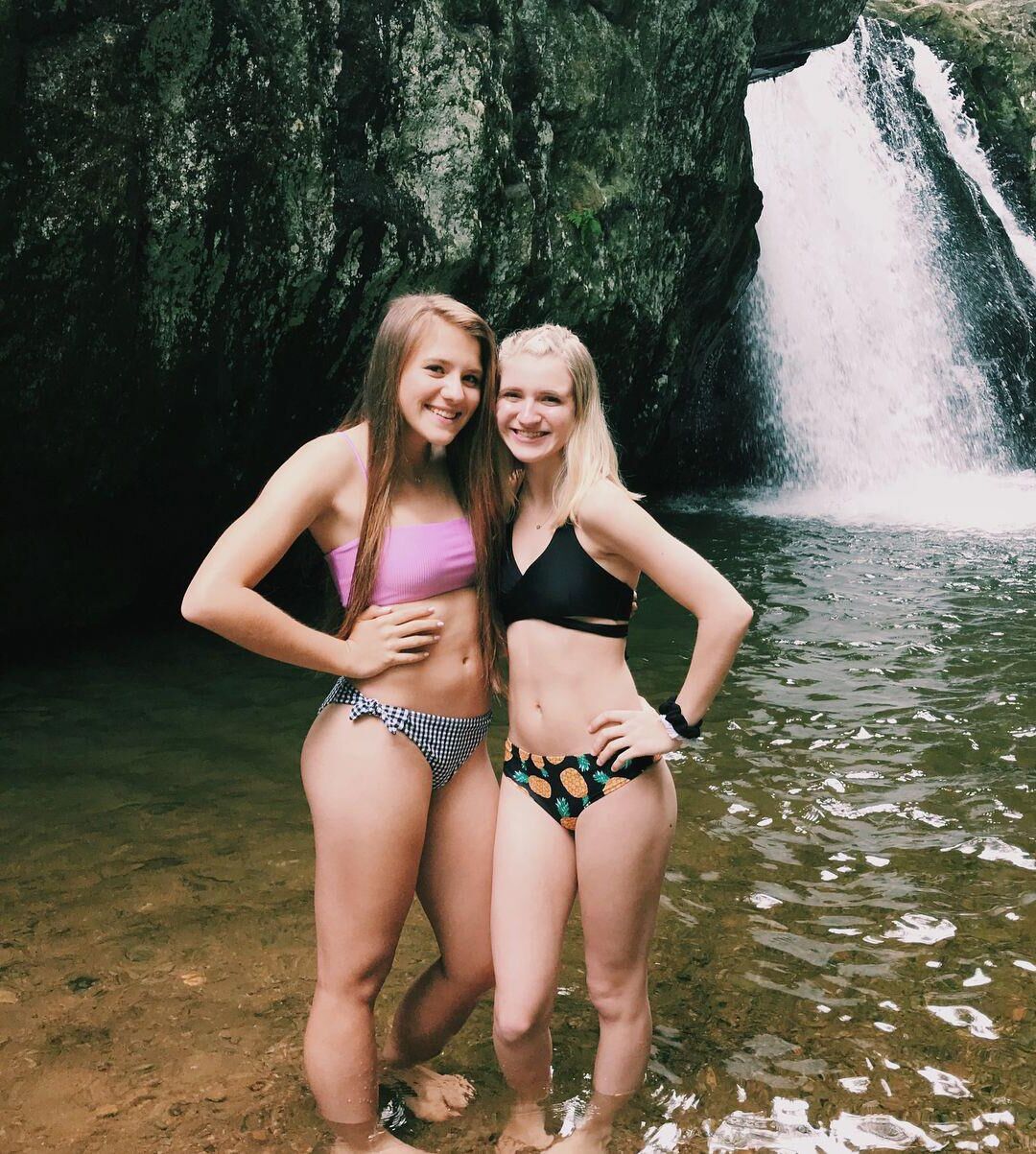 Bikini adolescentes