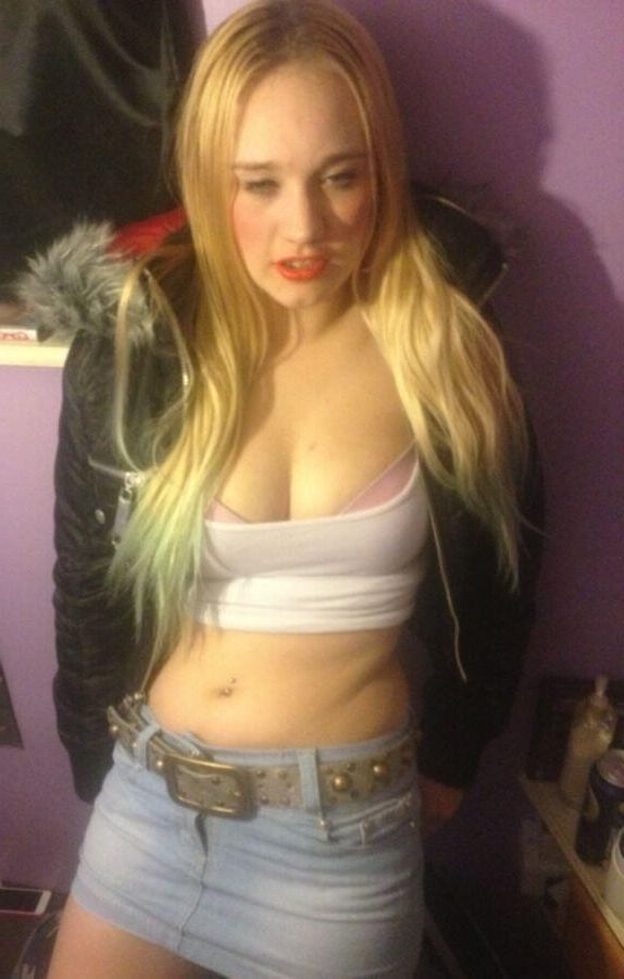 Cherry_lea_chav