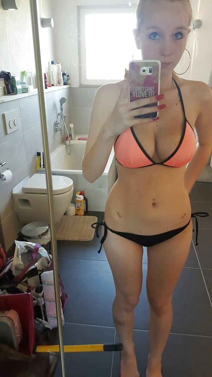 Saskia for your pleasure