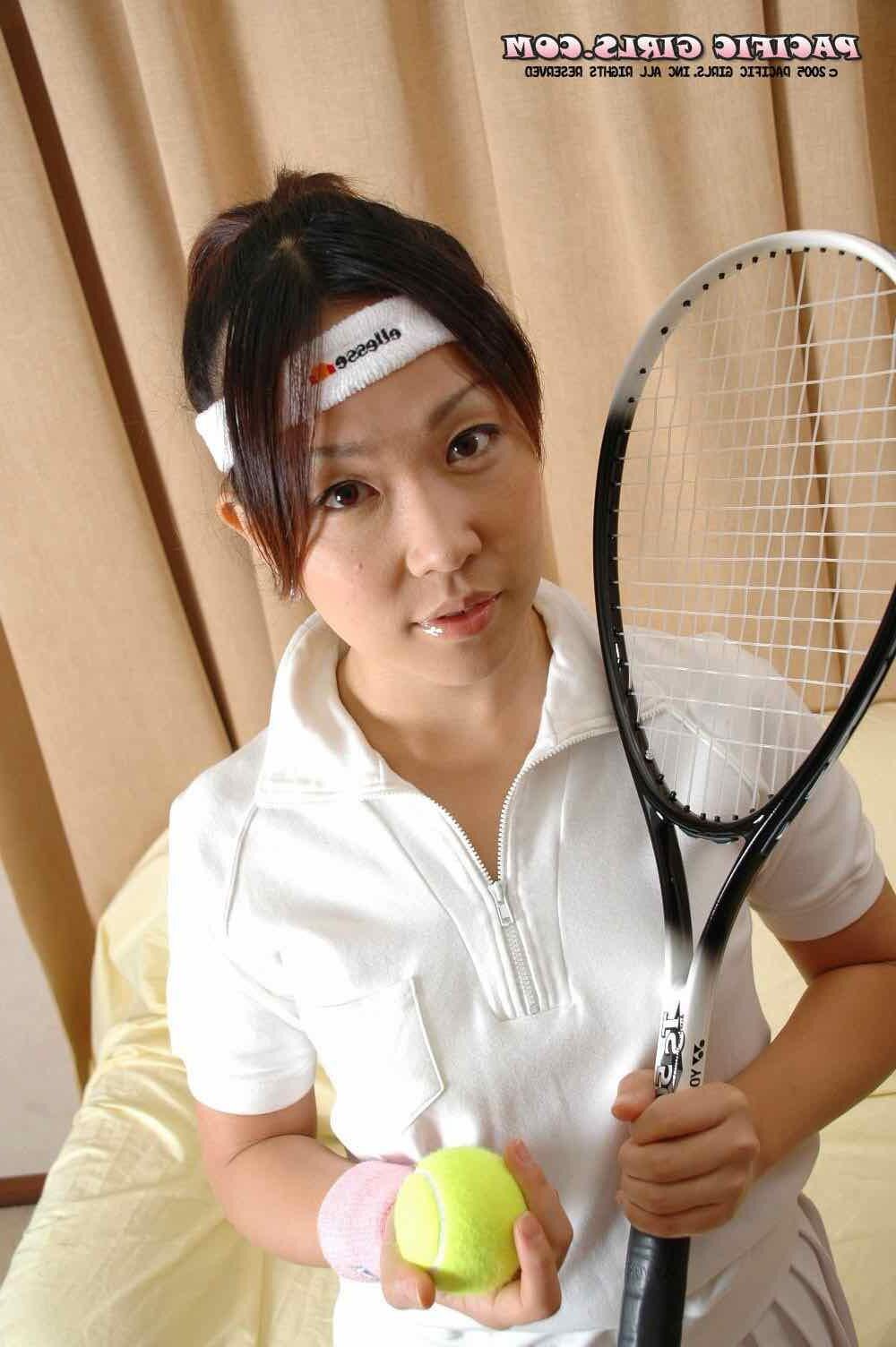 Pacificgirls Akikoはテニスのために誰でも