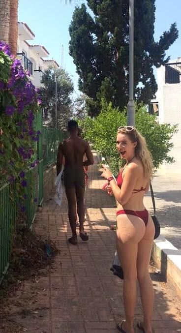 Harriet Rzz (NN Pawg Bikini)