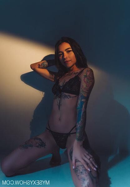 Abrilramirez at MySexyShow.com