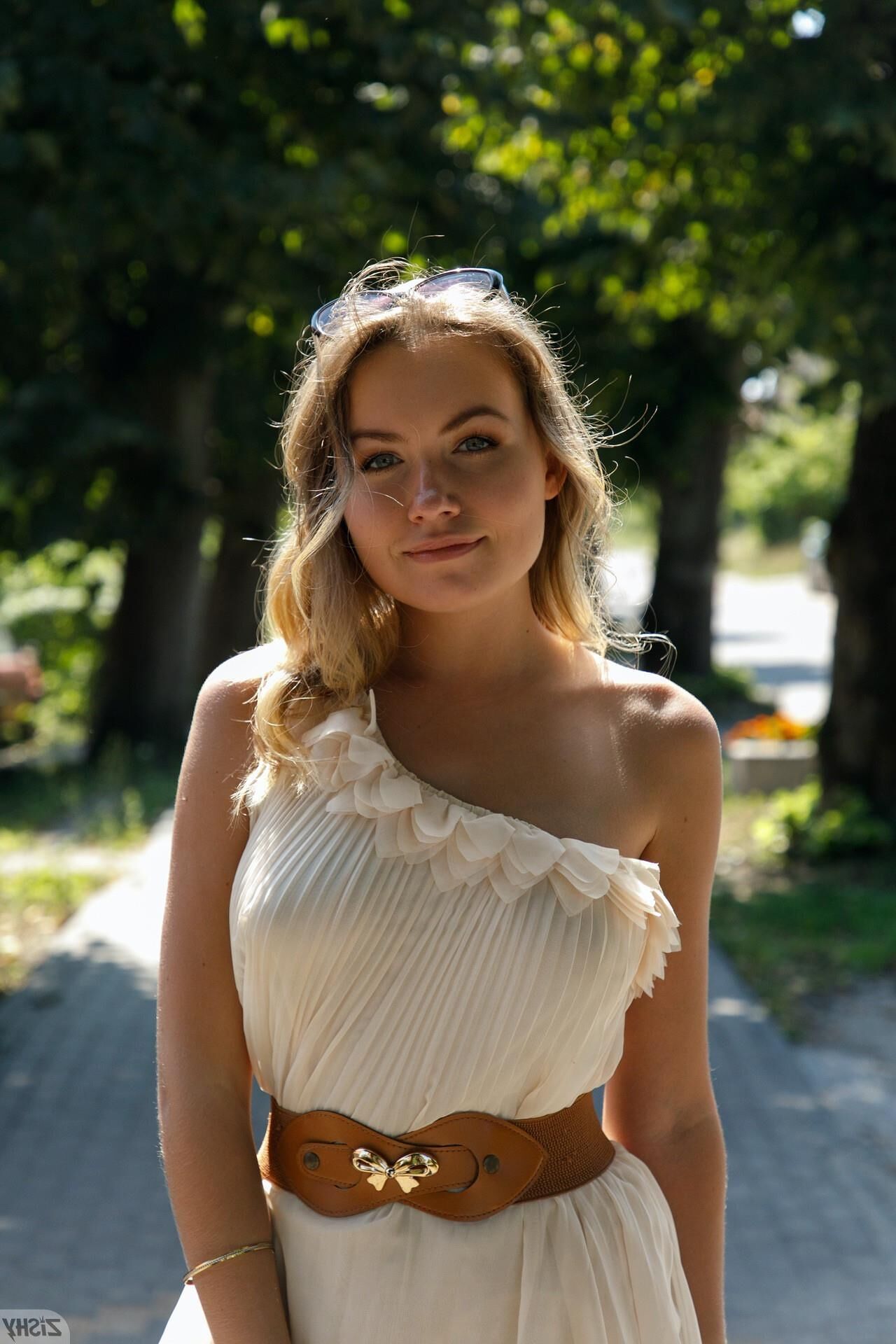 Zishy Nicole Ross Songs in meinem Kopf