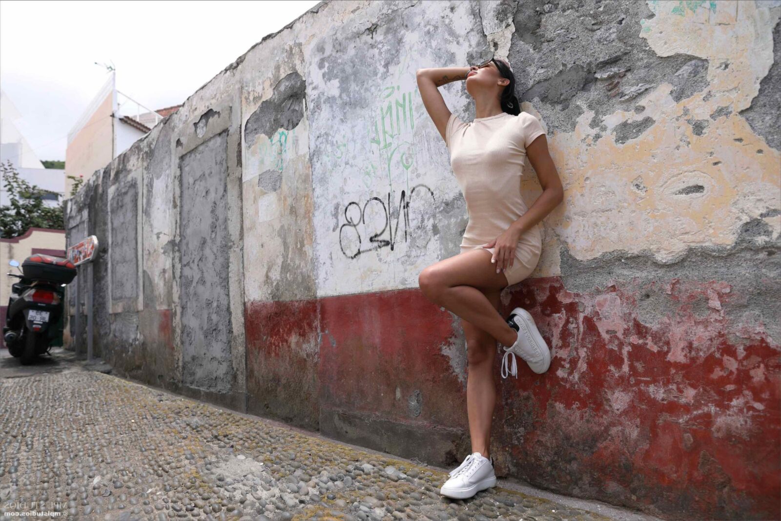 MPLStudios ARIA Postcards from Porta De Cruz (NN)