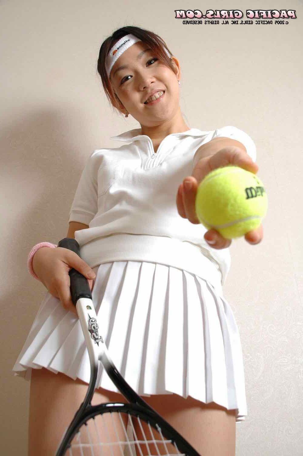 Pacificgirls Akikoはテニスのために誰でも