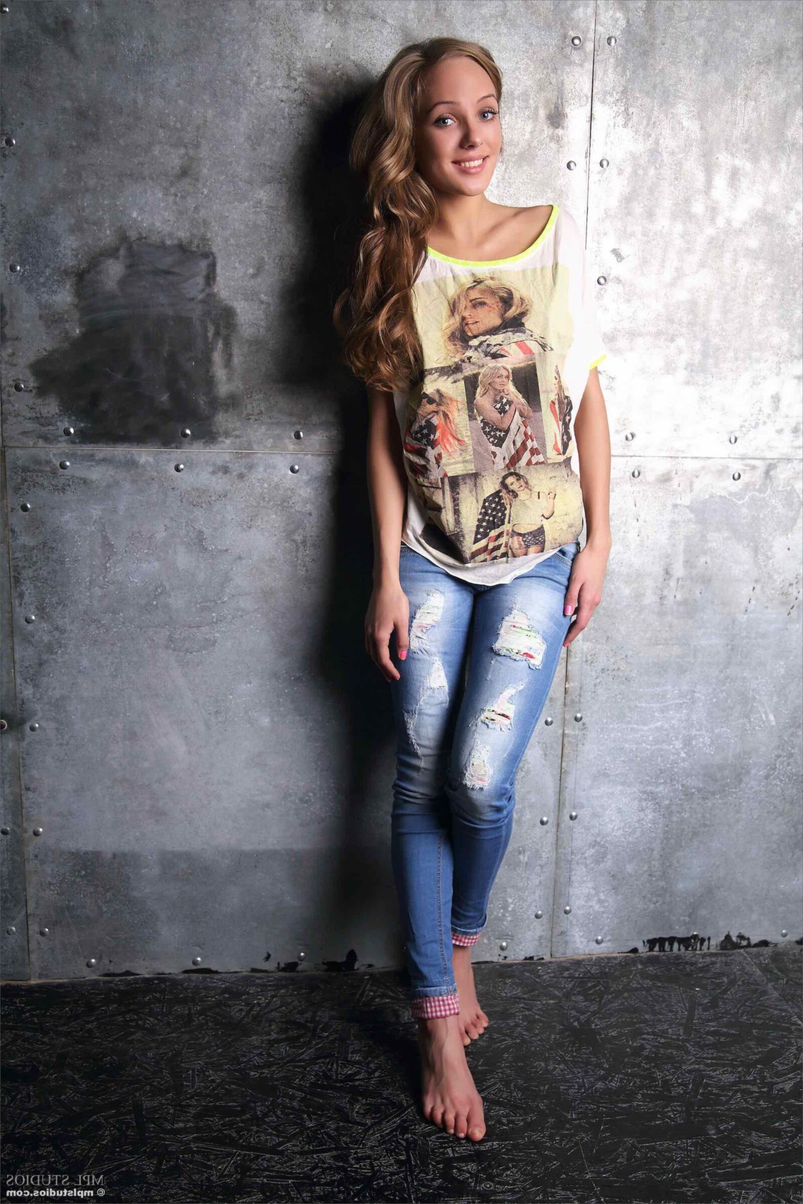 Mplstudios Francesca es cualquier cosa que se revuelva