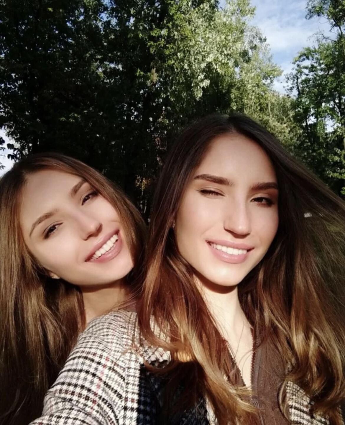 twins lesbian incest