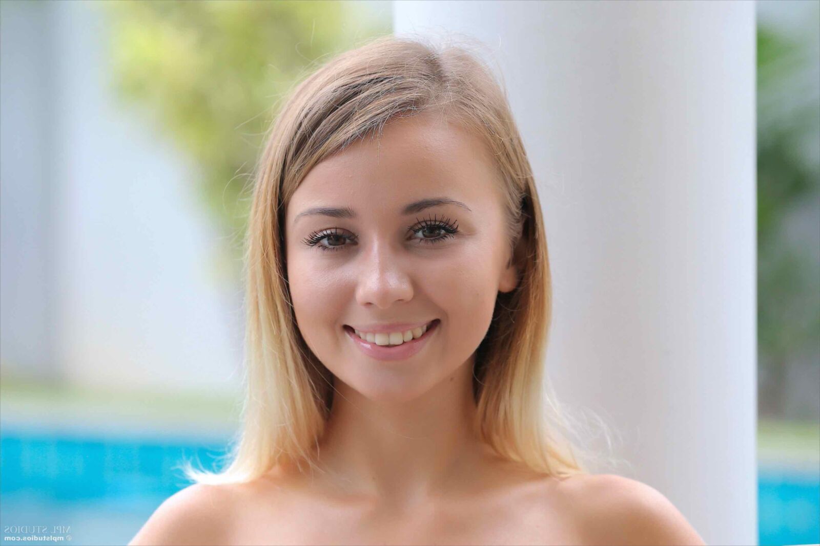 Mplstudios Aida Pool am Akte am Pool
