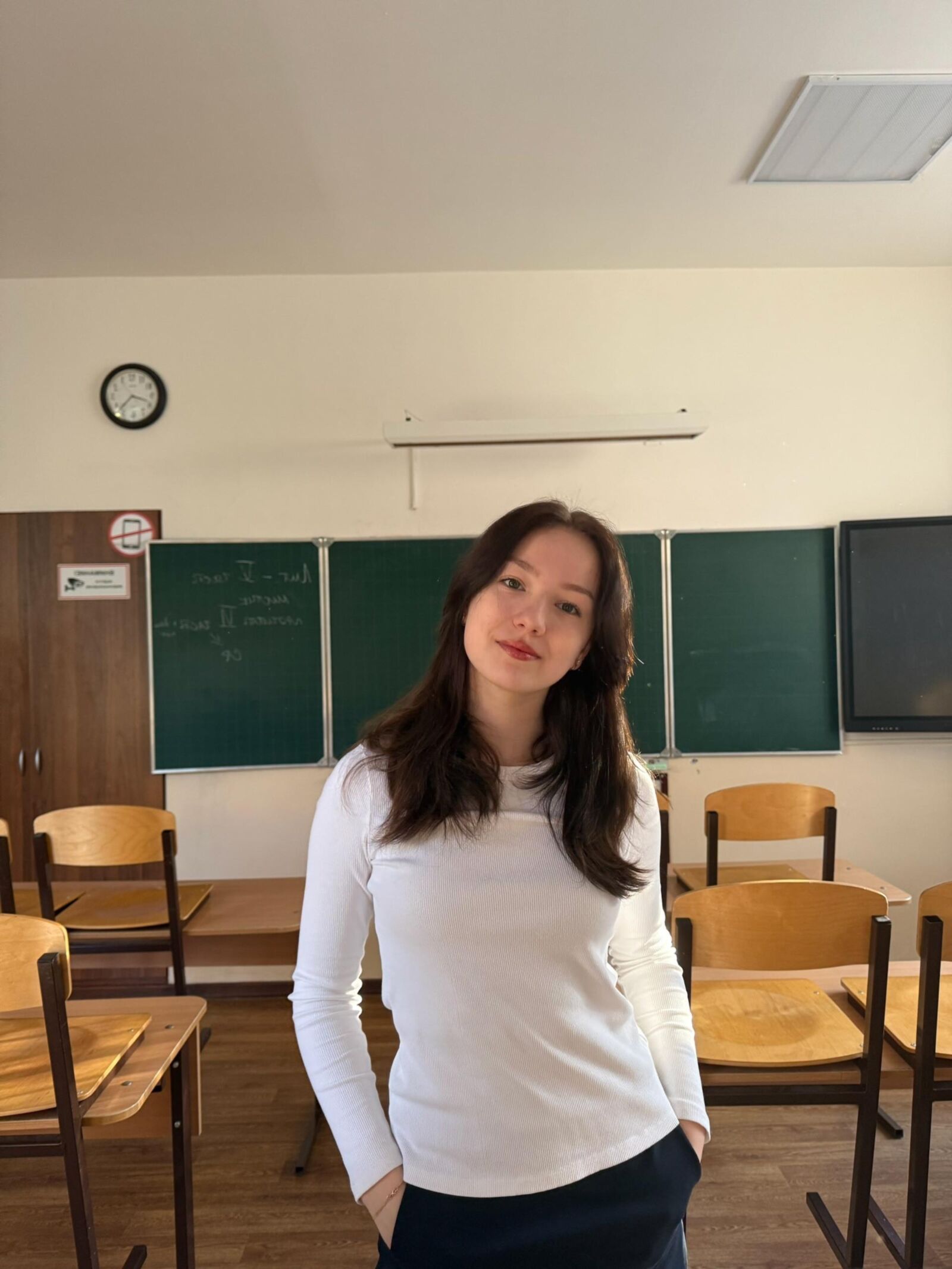 ヌード以外の娘は混ざり合っています