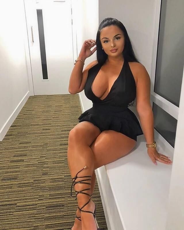 Jambes croisées