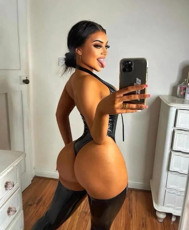 Butts 