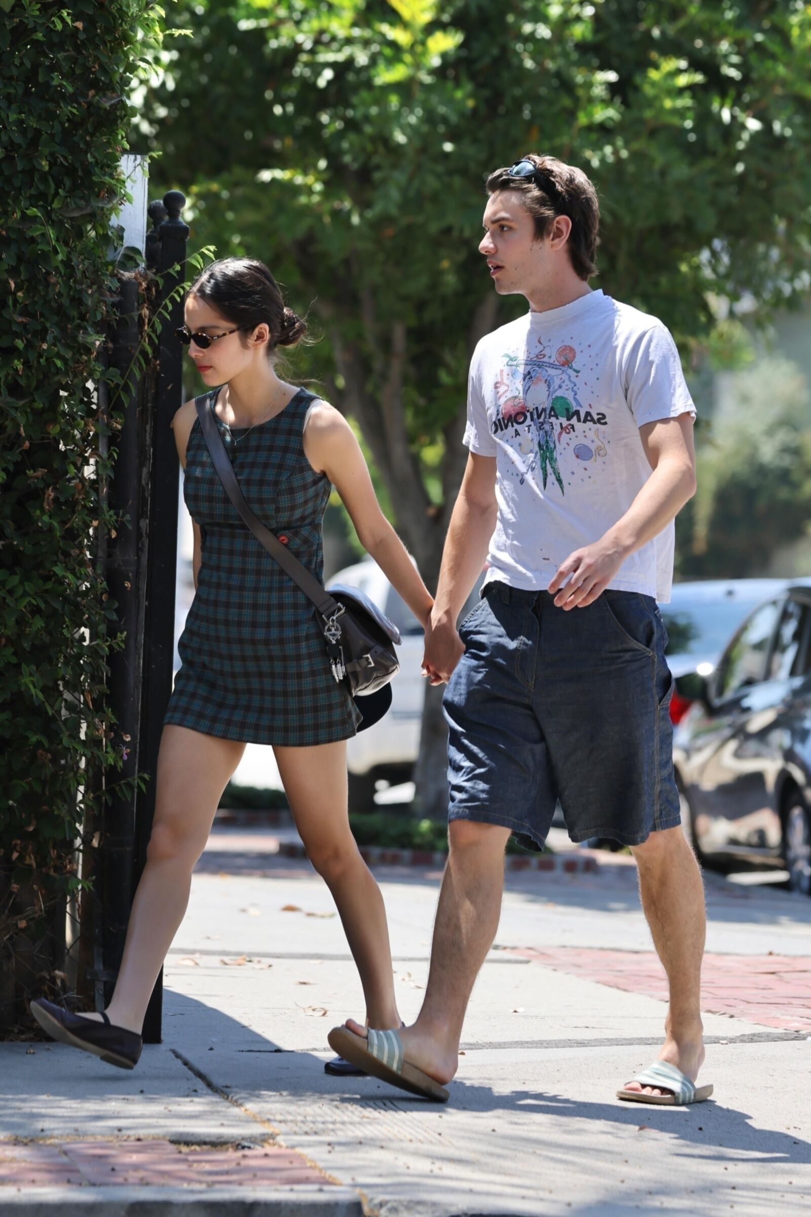 Olivia Rodrigo Out for lunch in Los Angeles August , 