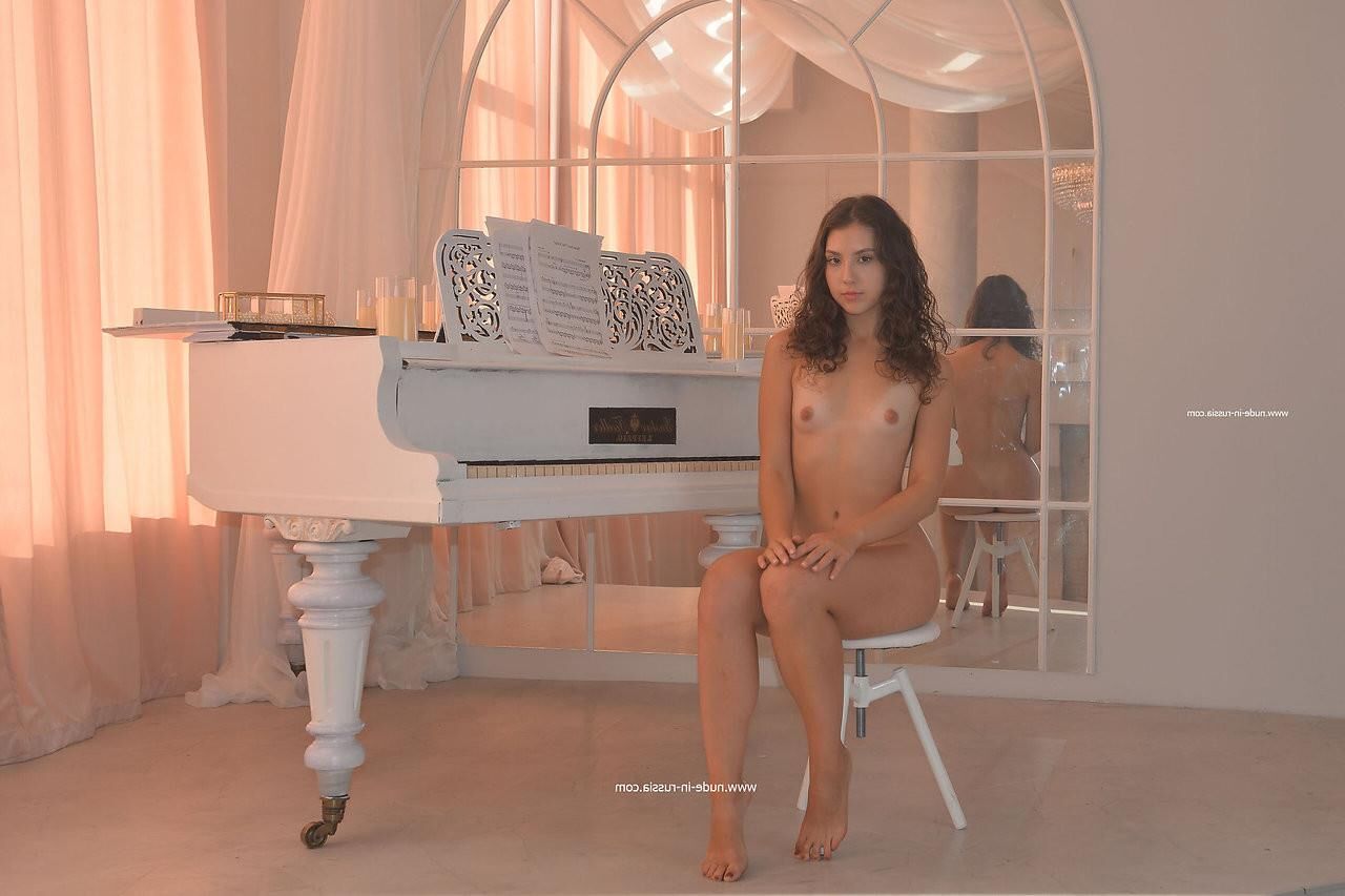 Nir Elizaveta C Bonus Piano Set (X) .mb