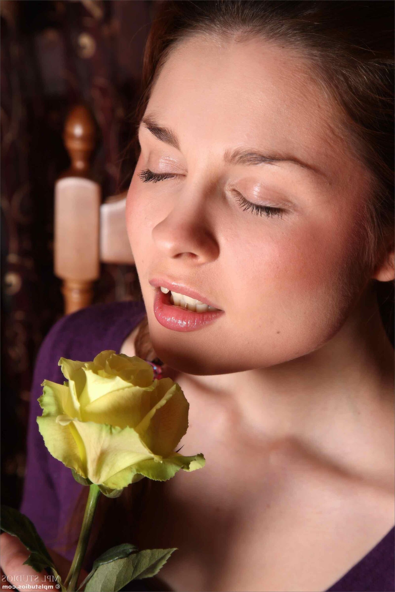 Mplstudios Emanuelle für meinen Geliebten