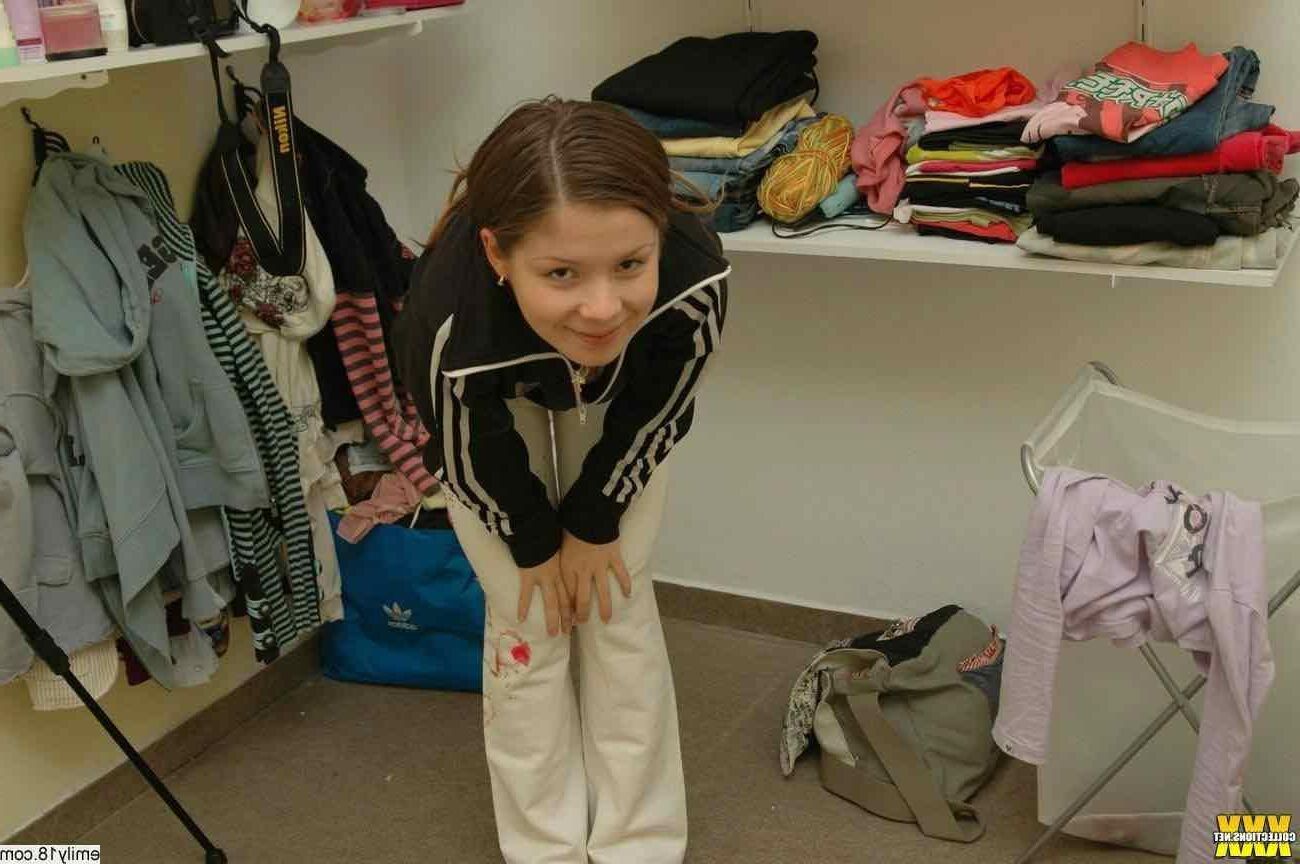 Emily EMILY What to wear