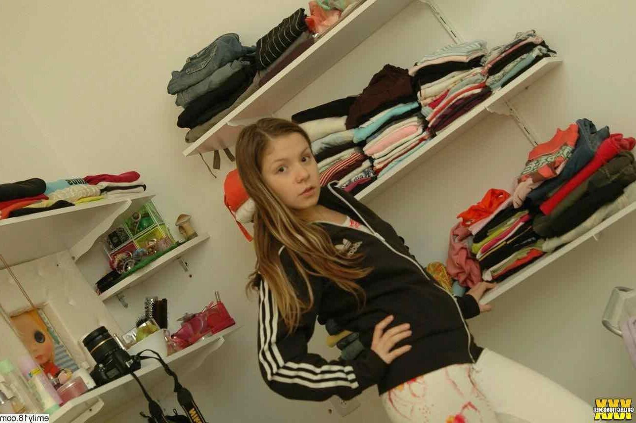Emily EMILY What to wear