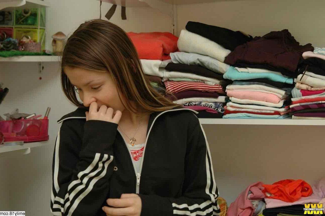 Emily EMILY What to wear